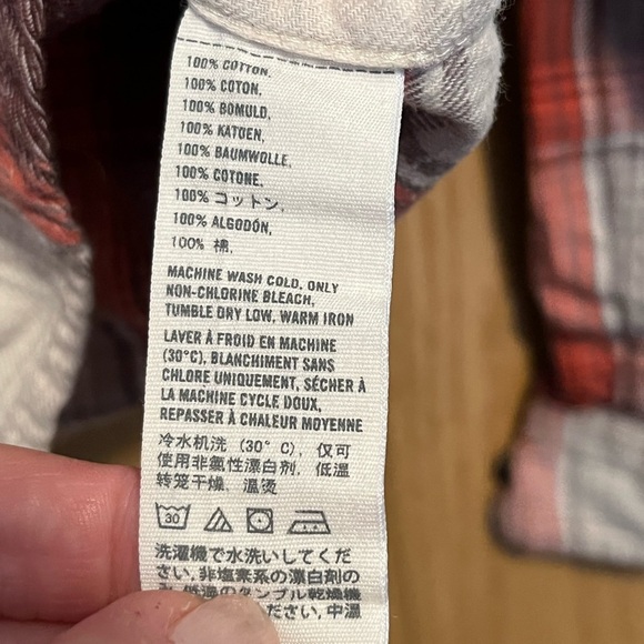 Abercrombie & Fitch Red Plaid Flannel Women's Shirt - Picture 6 of 7